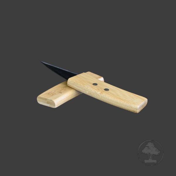 Ryuga, knive